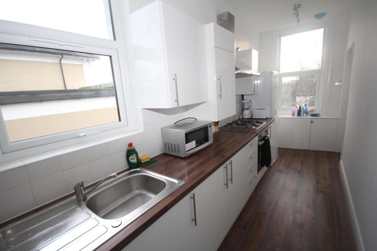 Great West Road Apartments Flat C London Kültér fotó