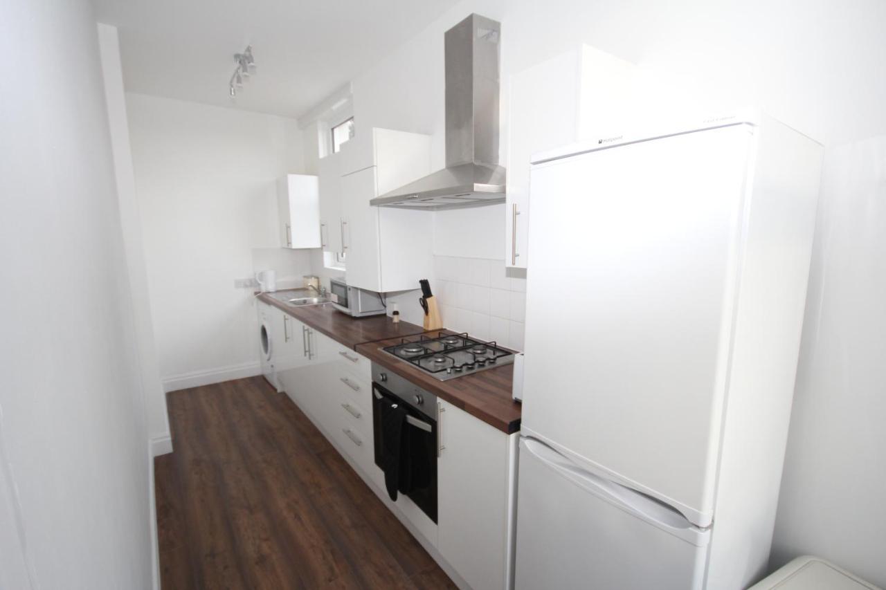 Great West Road Apartments Flat C London Kültér fotó